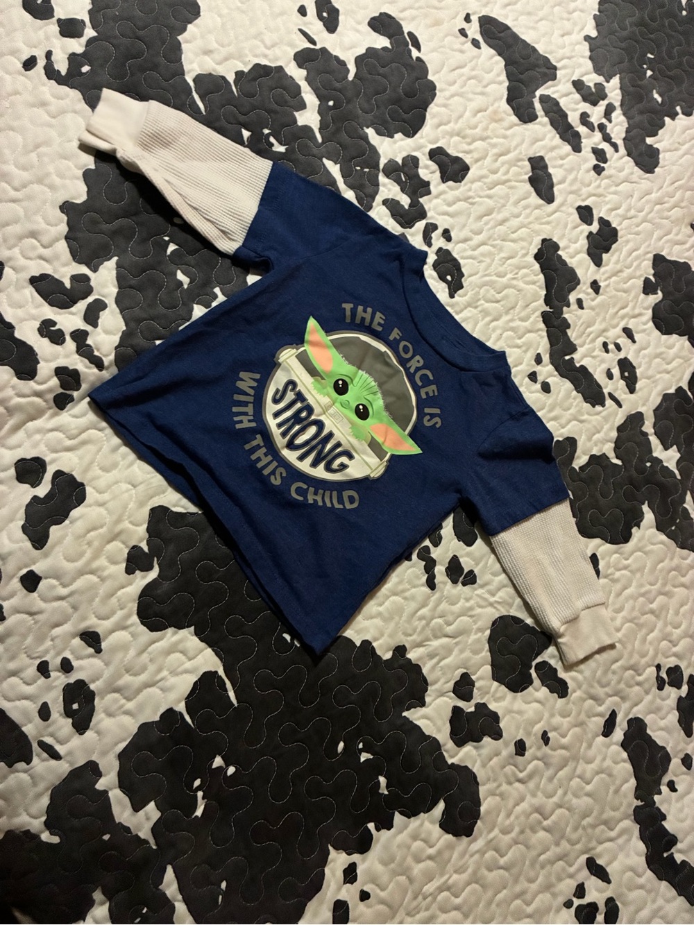 Kids' Navy Blue Star Wars 'The Force Is Strong With This Child' Long Sleeve Top